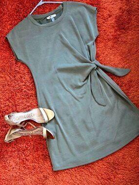 Vintage Cable & Gauge Sport Dress – Large – China – Olive Green – Chic & Comfort